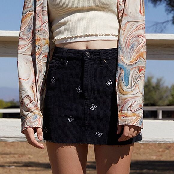 Pacsun Butterfly corduroy Mini Skirt Women Size 26 - Picture 1 of 11